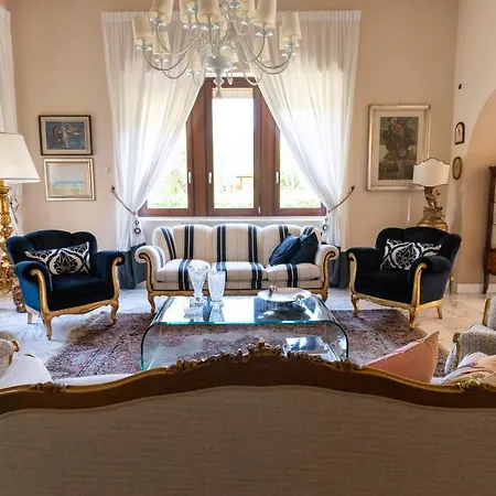 Vila Luisa *