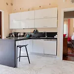 Luisa * Bari
